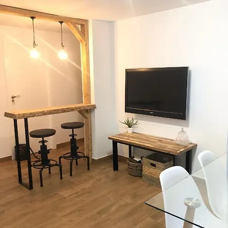 Turistico La Orilla Izquierda Apartman *
